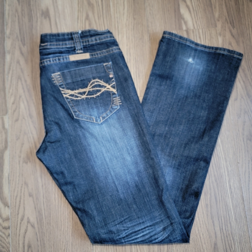 Cowgirl Tuff Women’s Straight Leg Jeans in Dark Indigo with Contrast Stitching